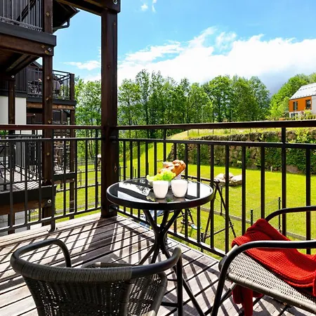 Wonder - Blisko Stoku Narciarskiego, Z Balkonami I Parkingiem Apartmán Karpacz